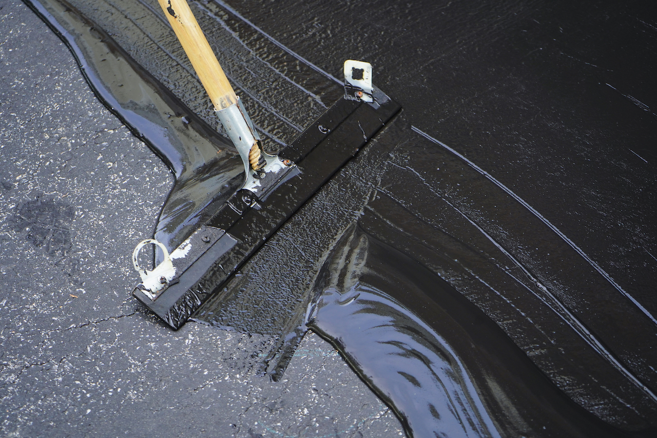 5 Common Mistakes By Amateur Asphalt Sealcoating Companies