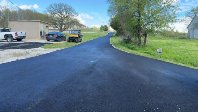 End Season Tips From The Best Springfield Asphalt Sealcoating Companies